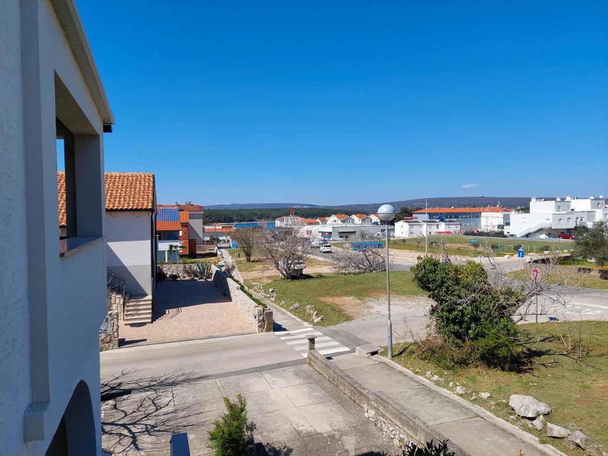 Apartment Neda Punat Bagian luar foto